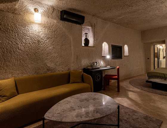 Artemis Cave Suites  - hotel room