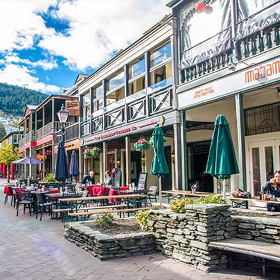 Queenstown Mall - Good Vibes Only