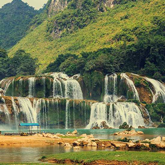 That Ban Gioc Waterfall