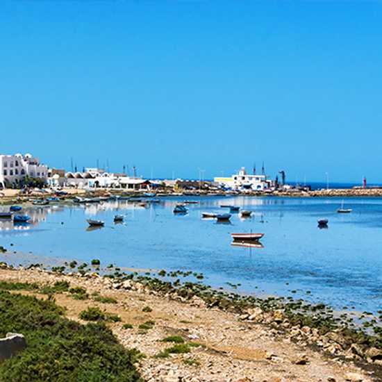 Watching the sunset in Borj Djilldj - Best things to do in Djerba - Good Vibes Only