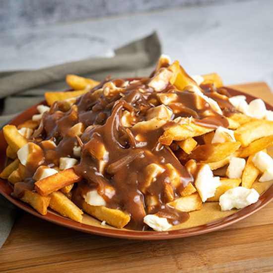 Poutine - Best Canadian cuisines - Good Vibes Only