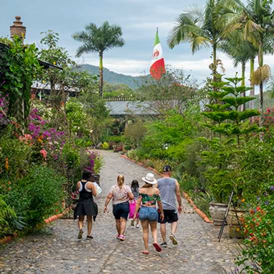 Vallarta Botanical Gardens - Good Vibes Only