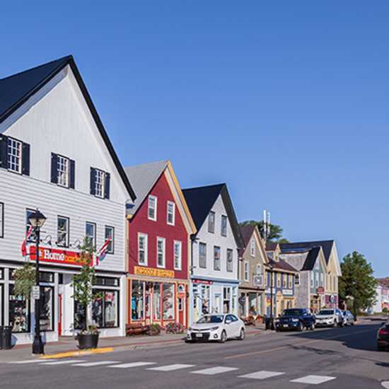 Charming Towns Ontario - World Holiday Vibes, Good Vibes Only