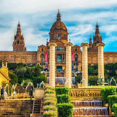 Barcelona City Tour from London with Low Cost Vibes
